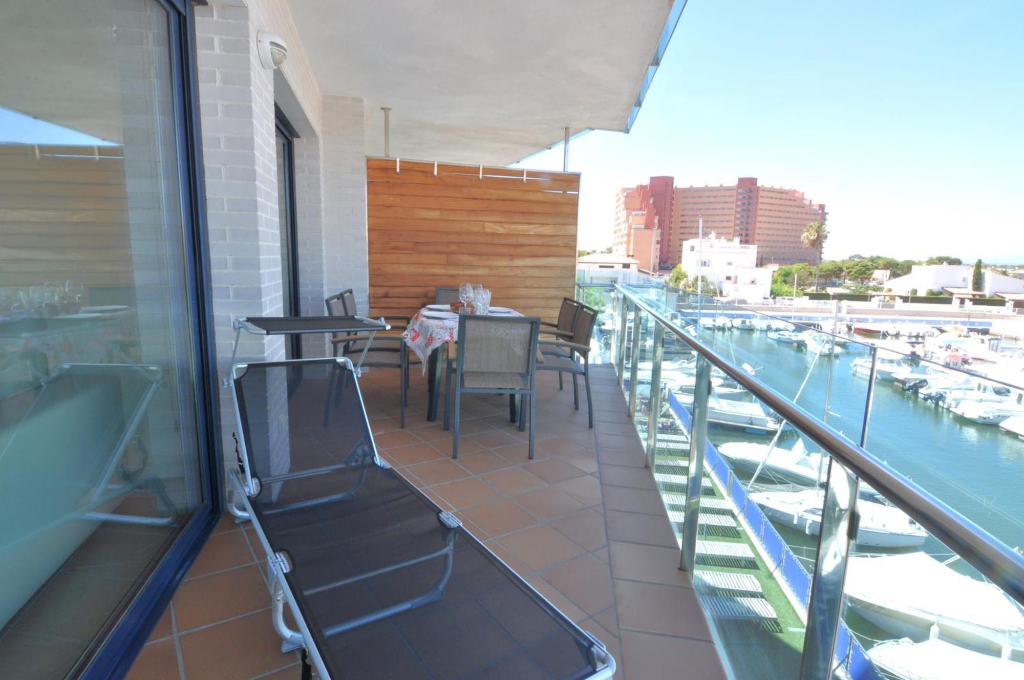 Rnet - Apartments Roses Port Trebol Exterior foto