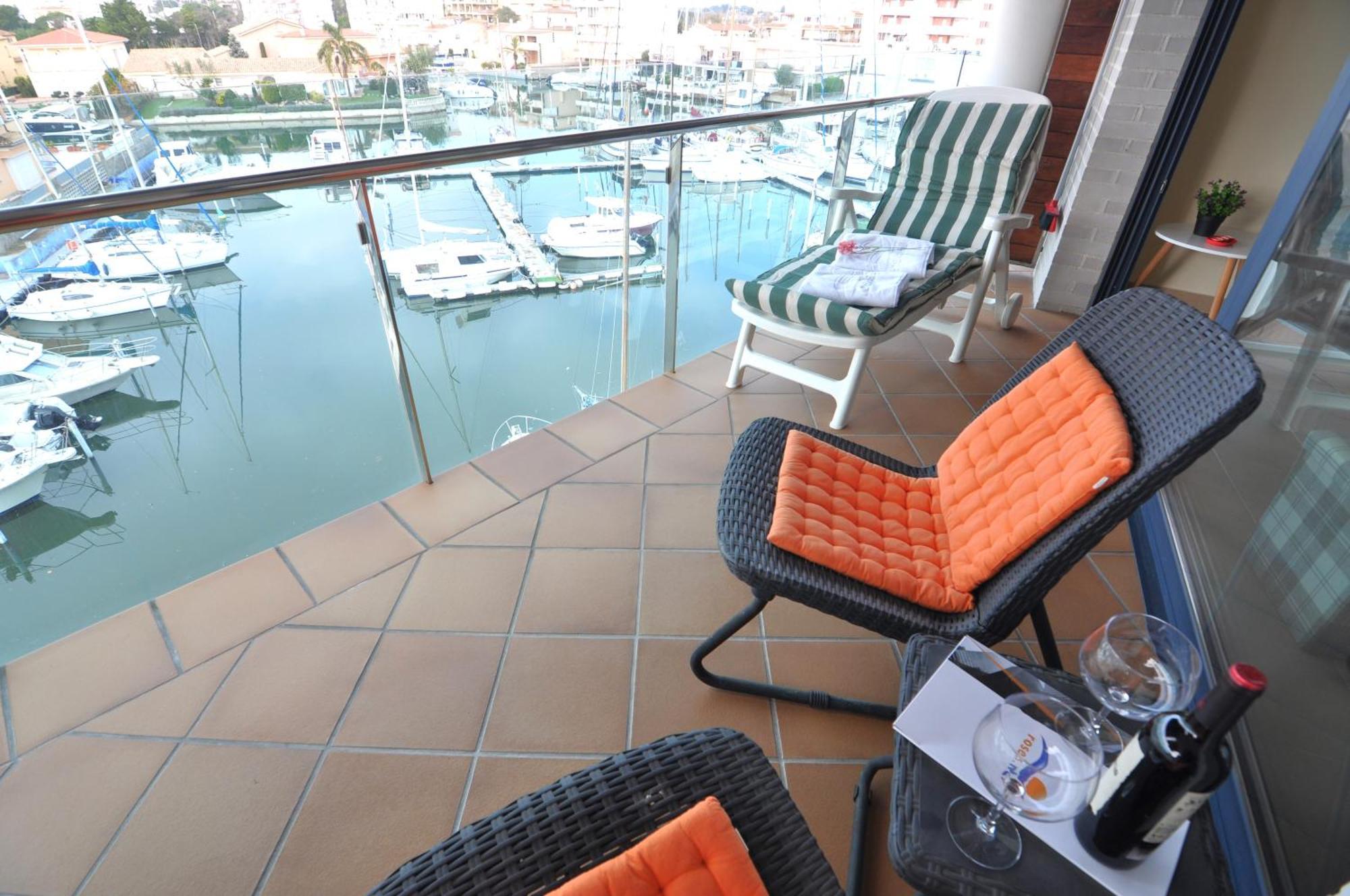 Rnet - Apartments Roses Port Trebol Exterior foto